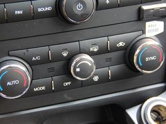 2014款 2.4L 自动 旗舰版 7座