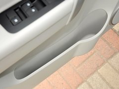 2014款 2.4L 自动 豪华版 5座