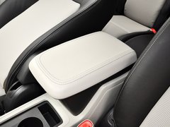 2014款 2.4L 自动 豪华版 5座