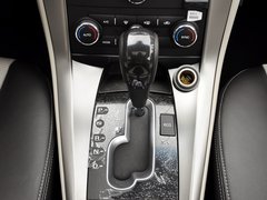 2014款 2.4L 自动 豪华版 5座