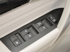 2014款 2.4L 自动 豪华版 5座