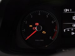 2013款 1.6L 手动 风尚型