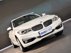 2013款 320i 2.0T 自动 风尚设计套装