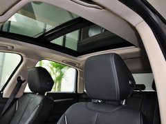 2013款 320i 2.0T 自动 风尚设计套装