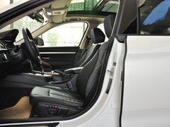 2013款 320i 2.0T 自动 风尚设计套装