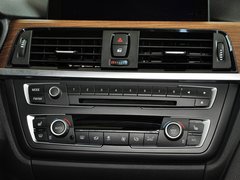 2013款 320i 2.0T 自动 风尚设计套装