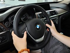 2013款 320i 2.0T 自动 风尚设计套装