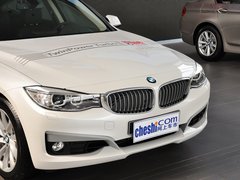 2013款 320i 2.0T 自动 风尚设计套装