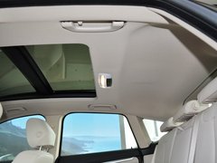 2013款 320i 2.0T 自动 风尚设计套装