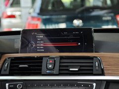 2013款 320i 2.0T 自动 风尚设计套装