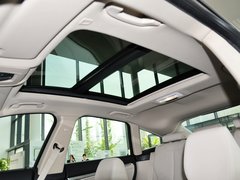 2013款 320i 2.0T 自动 风尚设计套装