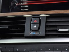 2013款 320i 2.0T 自动 风尚设计套装