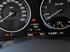 2013款 320i 2.0T 自动 风尚设计套装