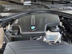 2013款 320i 2.0T 自动 风尚设计套装