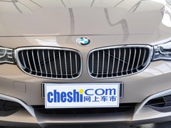 2013款 320i 2.0T 自动 风尚设计套装