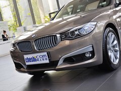 2013款 320i 2.0T 自动 风尚设计套装