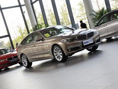 2013款 320i 2.0T 自动 风尚设计套装