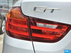 2013款 320i 2.0T 自动 风尚设计套装