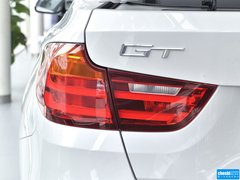 2013款 320i 2.0T 自动 风尚设计套装