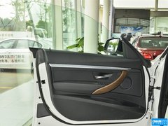2013款 320i 2.0T 自动 风尚设计套装