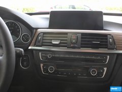 2013款 320i 2.0T 自动 风尚设计套装