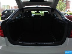 2013款 320i 2.0T 自动 风尚设计套装