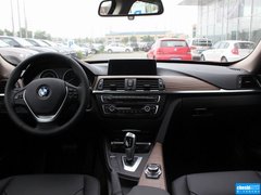 2013款 320i 2.0T 自动 风尚设计套装
