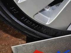 2013款 1.0L 自动 20周年限量版
