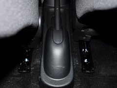 2013款 1.0L 自动 20周年限量版