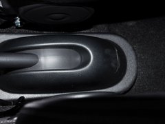2013款 1.0L 自动 20周年限量版