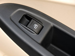 2013款 1.6DVVT 手动 致领版