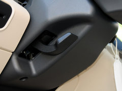 2013款 1.6DVVT 手动 致领版