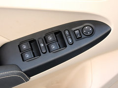 2013款 1.6DVVT 手动 致领版