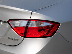 2013款 1.6DVVT 手动 致领版