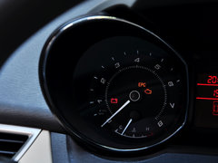 2013款 1.6DVVT 手动 致领版