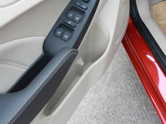 2013款 1.6DVVT CVT 致享版