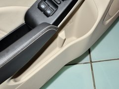2013款 1.6DVVT CVT 致享版