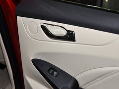 2013款 1.6DVVT CVT 致享版