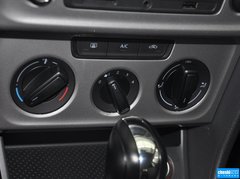 2013款 1.6L 自动 风尚型
