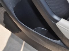 2013款 2.0L 自动 两驱舒适型