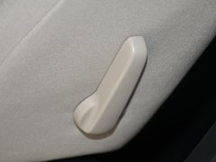 2013款 2.0L 自动 两驱舒适型