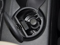 2013款 2.0L 自动 两驱舒适型