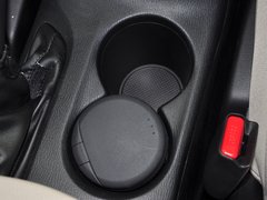 2013款 2.0L 自动 两驱舒适型