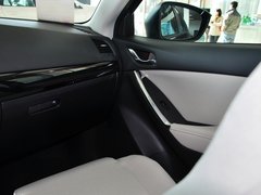 2013款 2.0L 自动 两驱舒适型