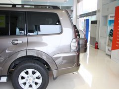 2014款 3.0L 自动 豪华版 7座