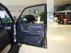2014款 3.0L 自动 豪华版 7座