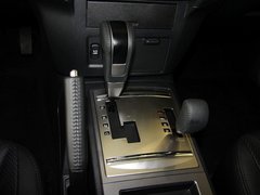 帕杰罗 2014款 3.0L 自动 豪华版 7座