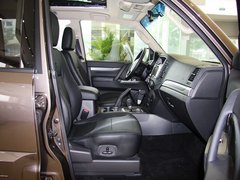 2014款 3.0L 自动 豪华版 7座