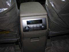 2013款 2.7L 自动 两驱紫金版 7座