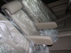 2013款 2.7L 自动 两驱紫金版 7座